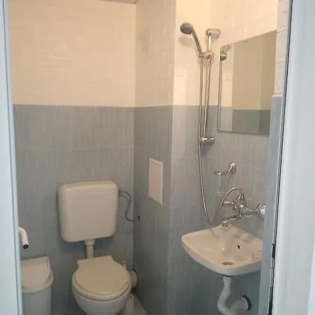 Konukevi Despina Misivri