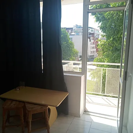 Konukevi Despina Misivri